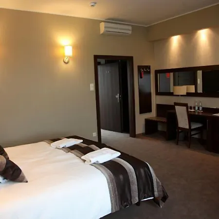 Centrum Hotel 3*