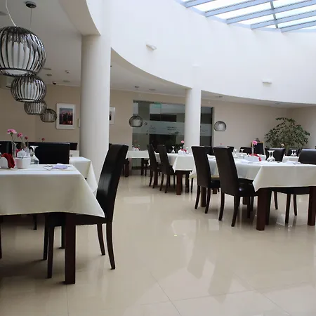 Centrum Hotel 3*