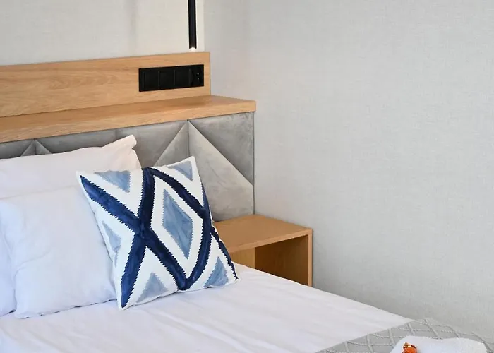 马尔堡中心酒店 酒店 马尔堡